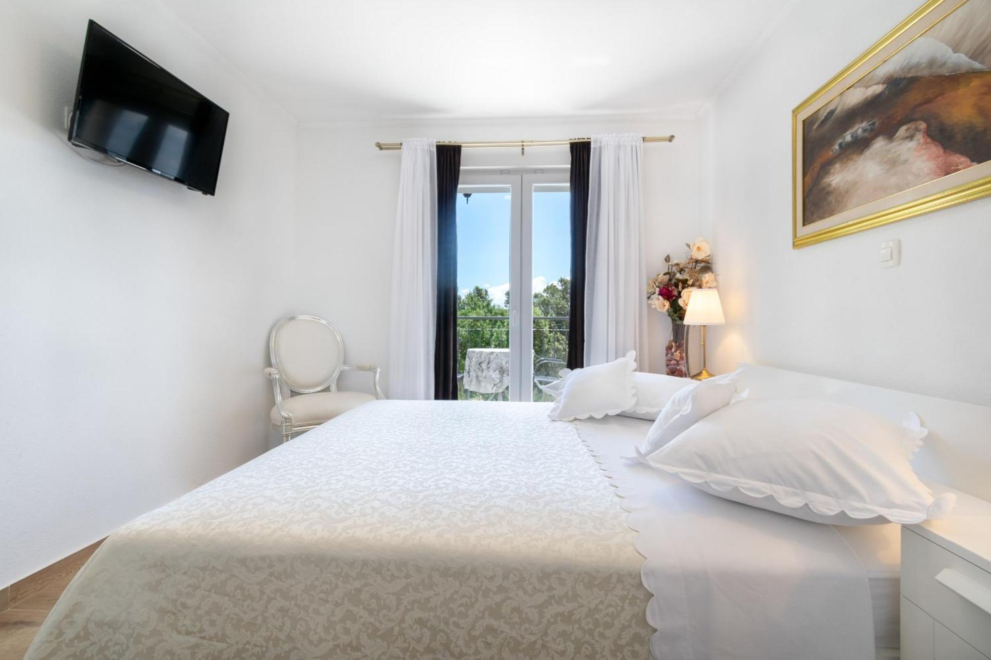 Villa With Sea View Podgora Exterior photo